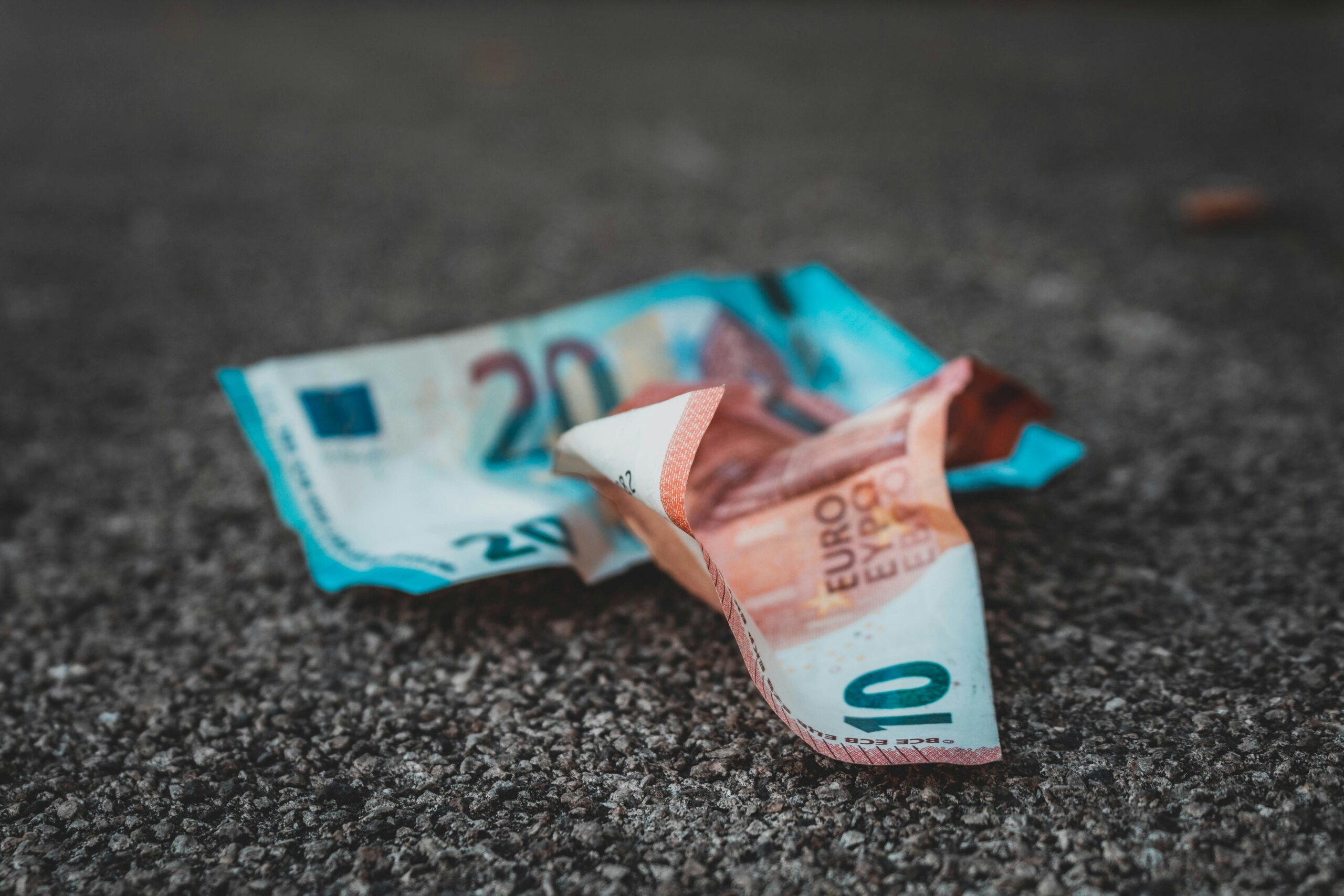 Eurozona, inflacioni i tetorit në 2.1 %