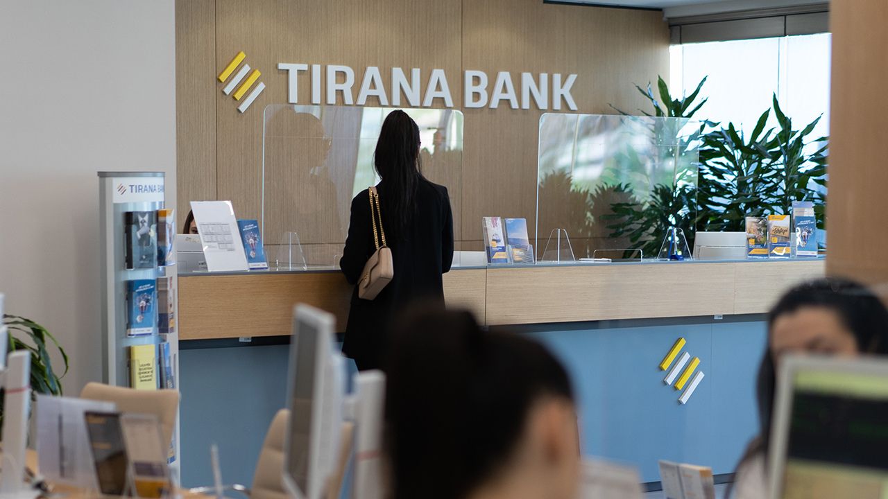 Tirana Bank shpallet “Banka e Vitit 2025”