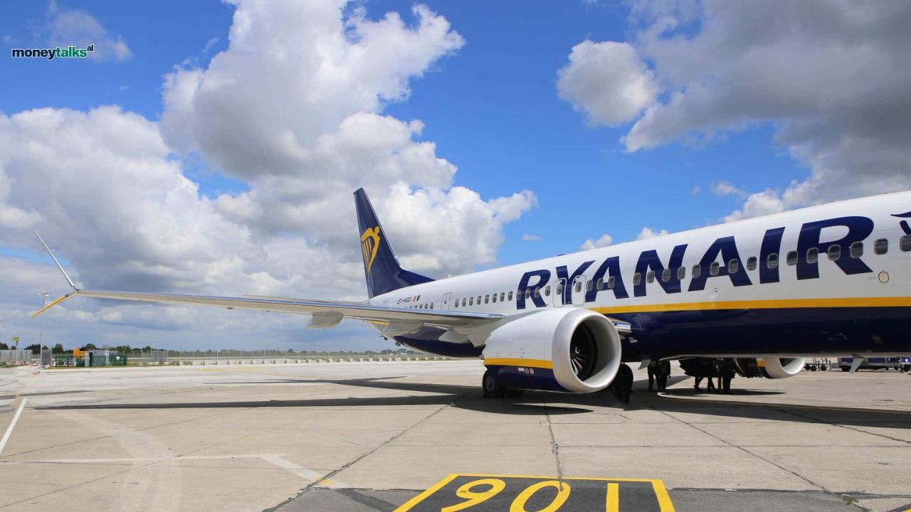 Ryanair, fluturime nga Shqipëria, destinacione të reja, Europë, Itali, Gjermani, Alghero, Baden-Baden, Birmingham, Bratislava, Dublin, Eindhoven, Gdansk, Genoa, Liverpool, Malta, Memmingen, Milan, Naples, Parma, Pescara, Poznań, Trieste, Turin, Verona, industria ajrore, tregu i fluturimeve, Tirana International Airport, Wizz Air, pasagjerë, Aeroporti i Rinasit, turizëm, operator me kosto të ulët, Shqipëri