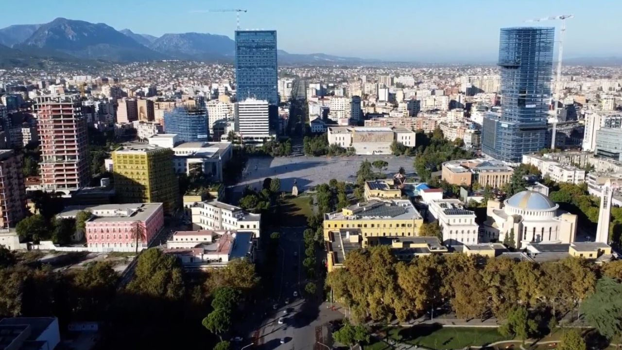 "Ftohje" e ndërtimit në Tiranë, bien të ardhurat e bashkisë