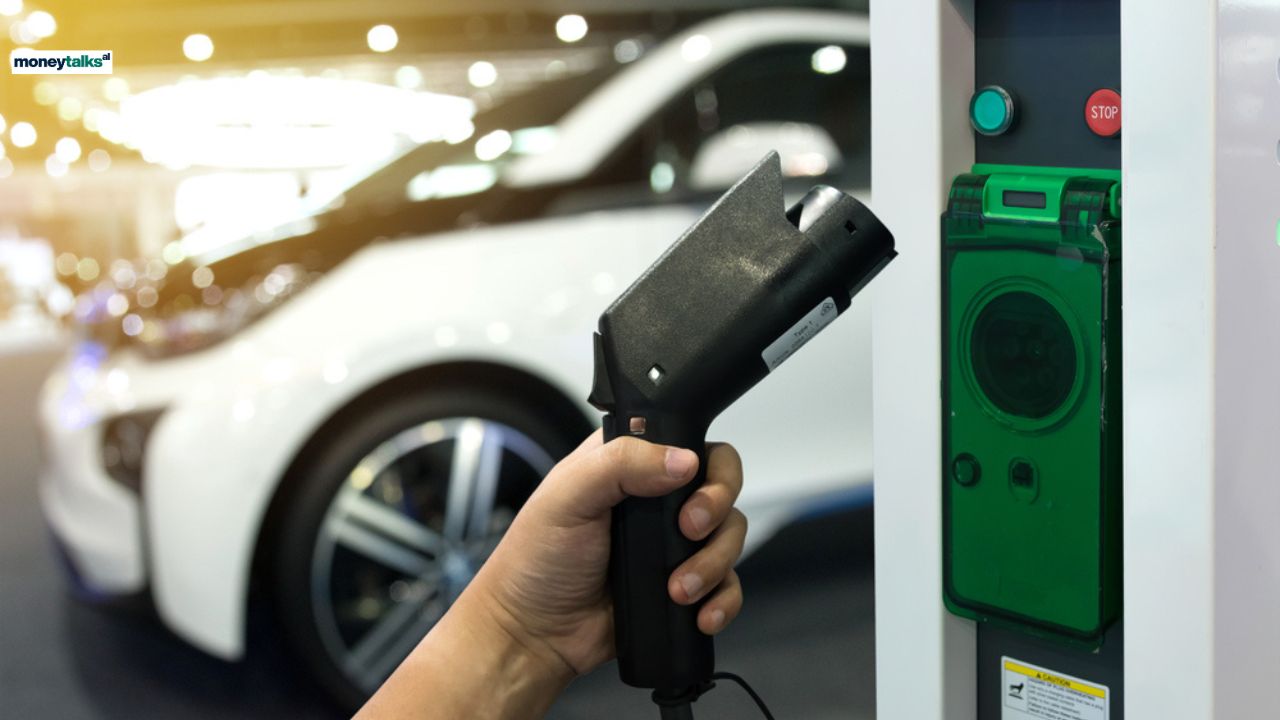 Raporti i OKB-së: E-mobiliteti kërkon qartësi rregullatore dhe koordinim institucional