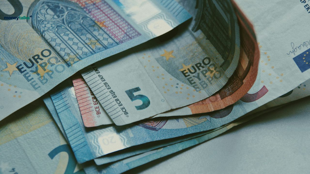 Kursi i këmbimit sot: euro 96.2 lekë, dollari 83.5 lekë